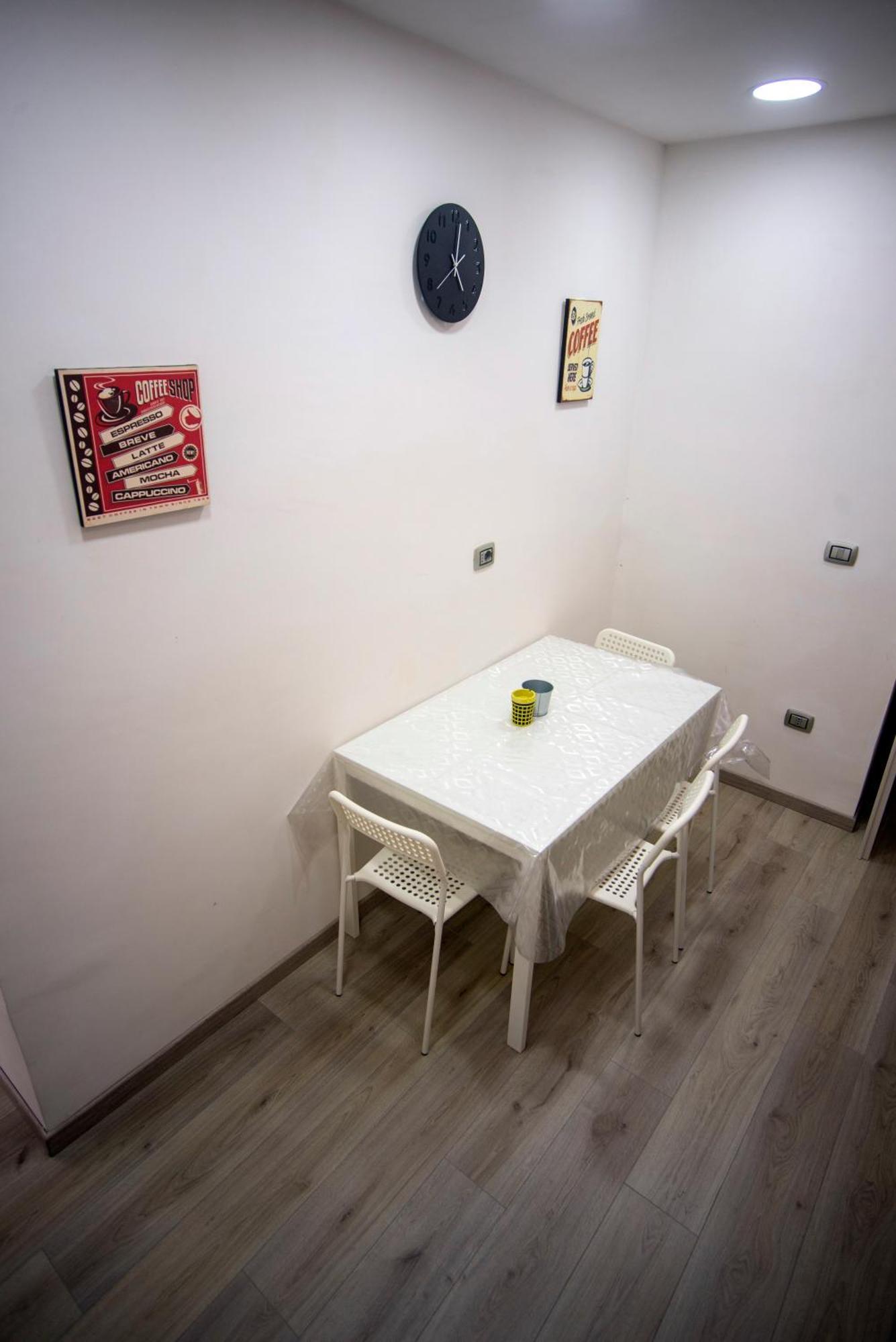 Na City Rooms เนเปิลส์ ภายนอก รูปภาพ