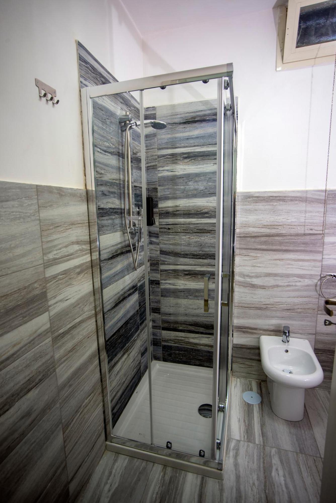 Na City Rooms เนเปิลส์ ภายนอก รูปภาพ
