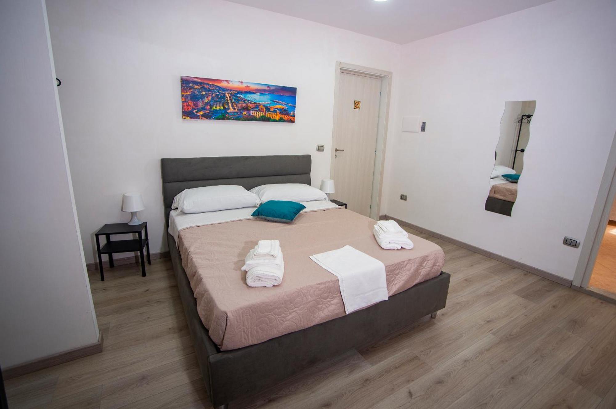 Na City Rooms เนเปิลส์ ภายนอก รูปภาพ