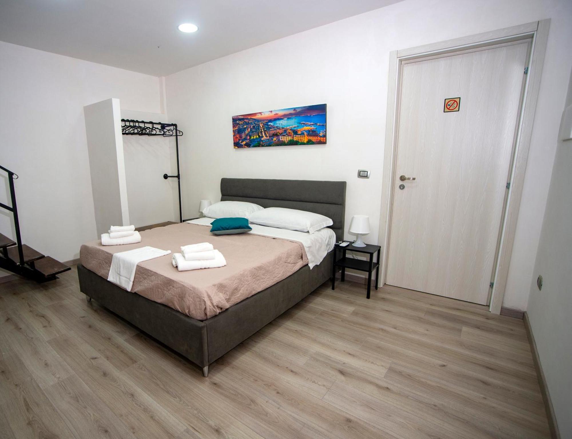 Na City Rooms เนเปิลส์ ภายนอก รูปภาพ